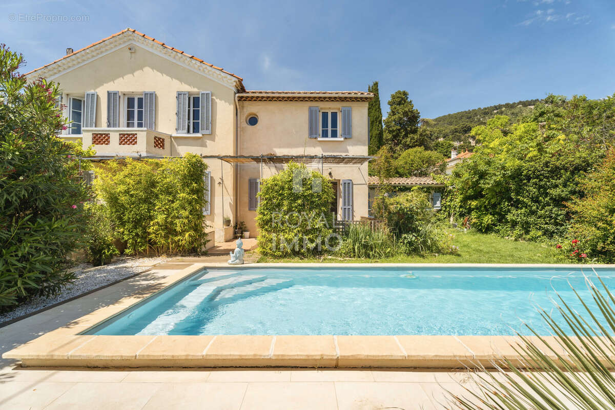 Maison à TOULON