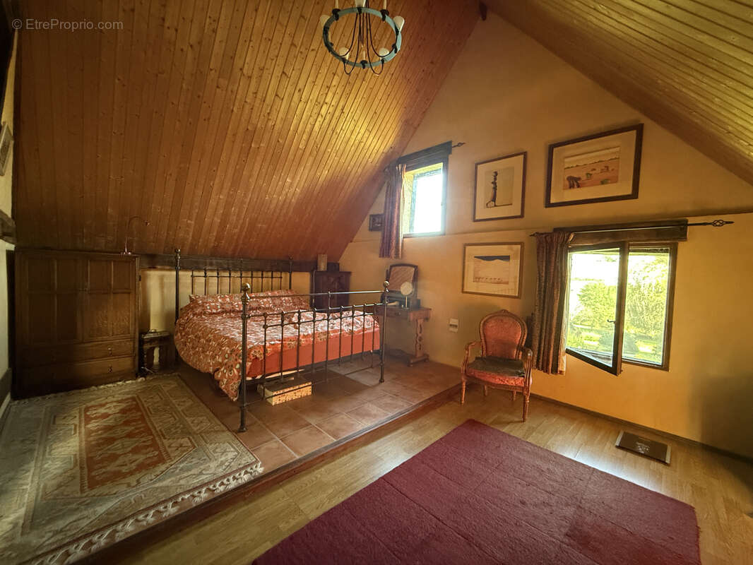 Maison à ISIGNY-LE-BUAT