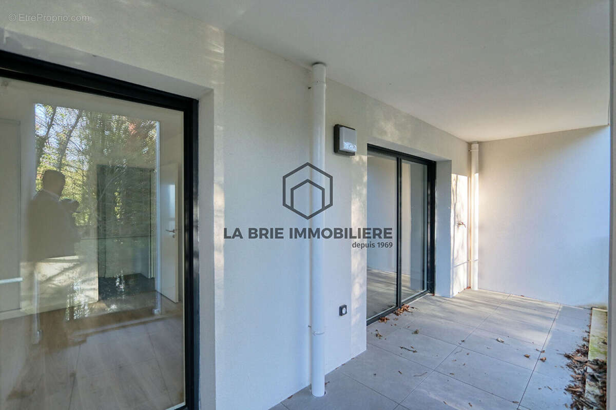 Appartement à RUBELLES