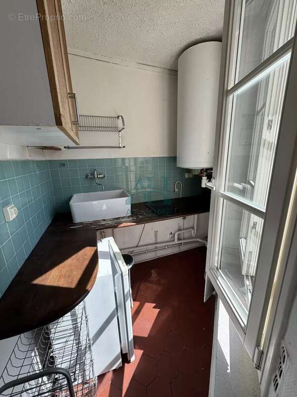 Appartement à PARIS-10E