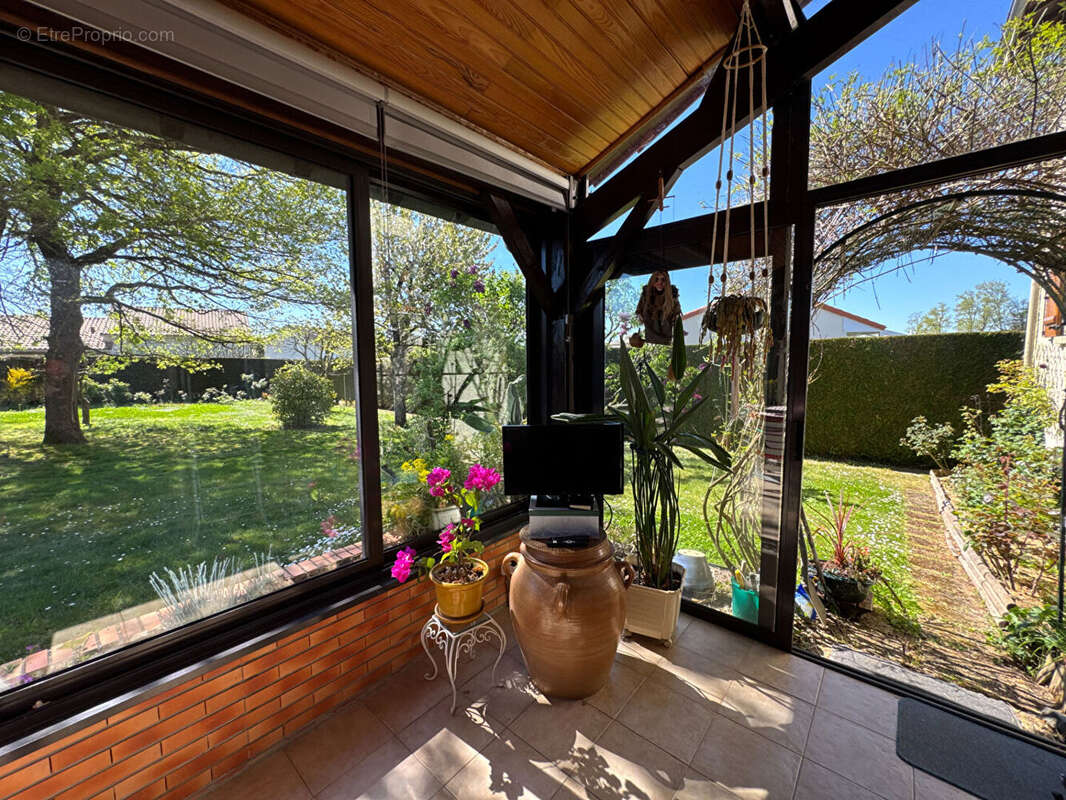 Maison à FONTAINE-LE-COMTE