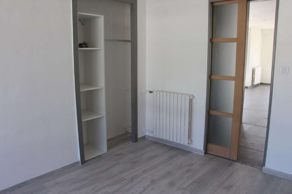 Appartement  3 pièce(s) cave + garage + 1 place de parking - photo 6