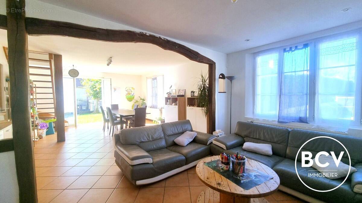 Maison à BAILLEAU-L&#039;EVEQUE