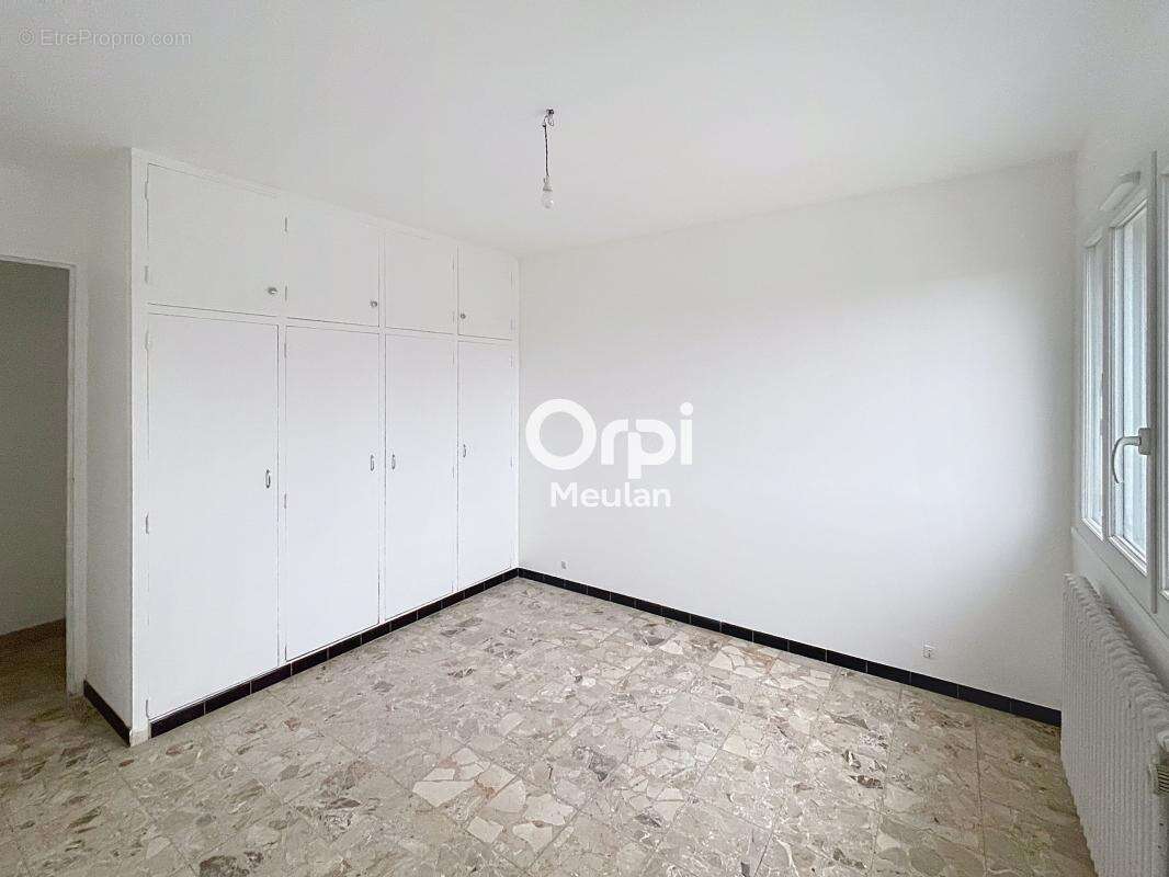 Maison à LES MUREAUX