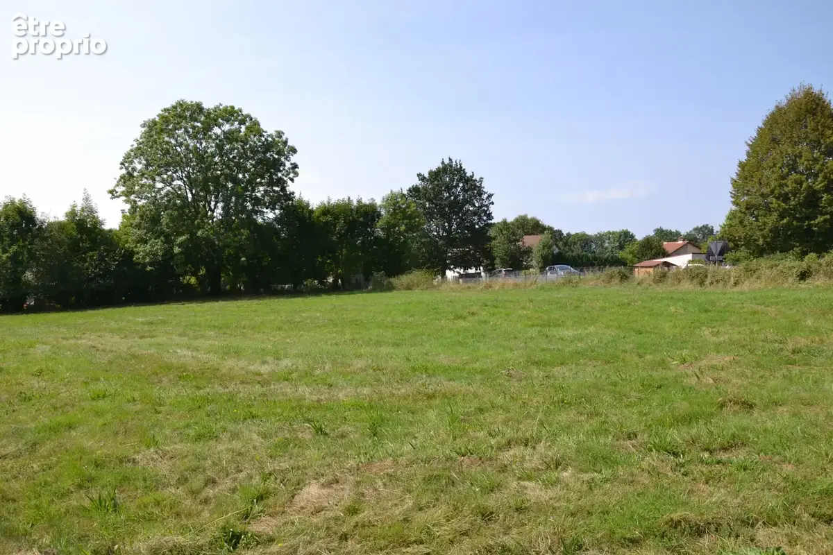 Beau terrain plat constructible de 1.956 m2 proche Sancy - photo 4