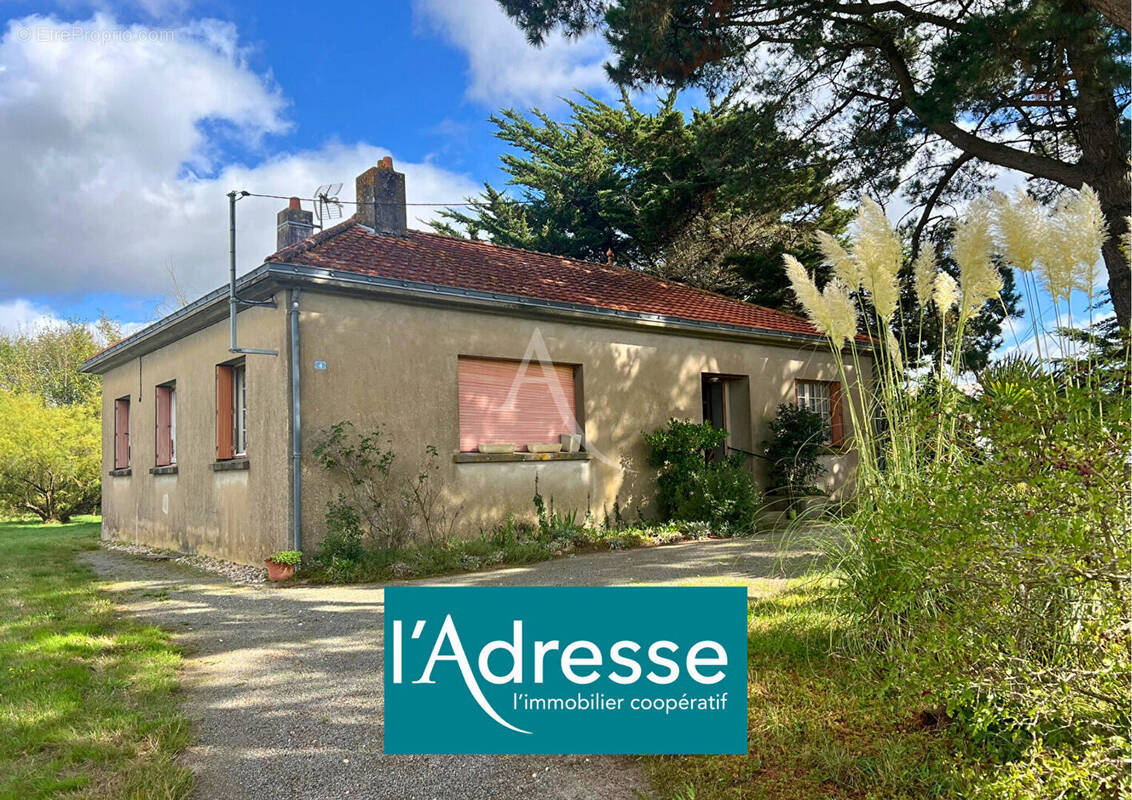 Maison à SAINT-URBAIN