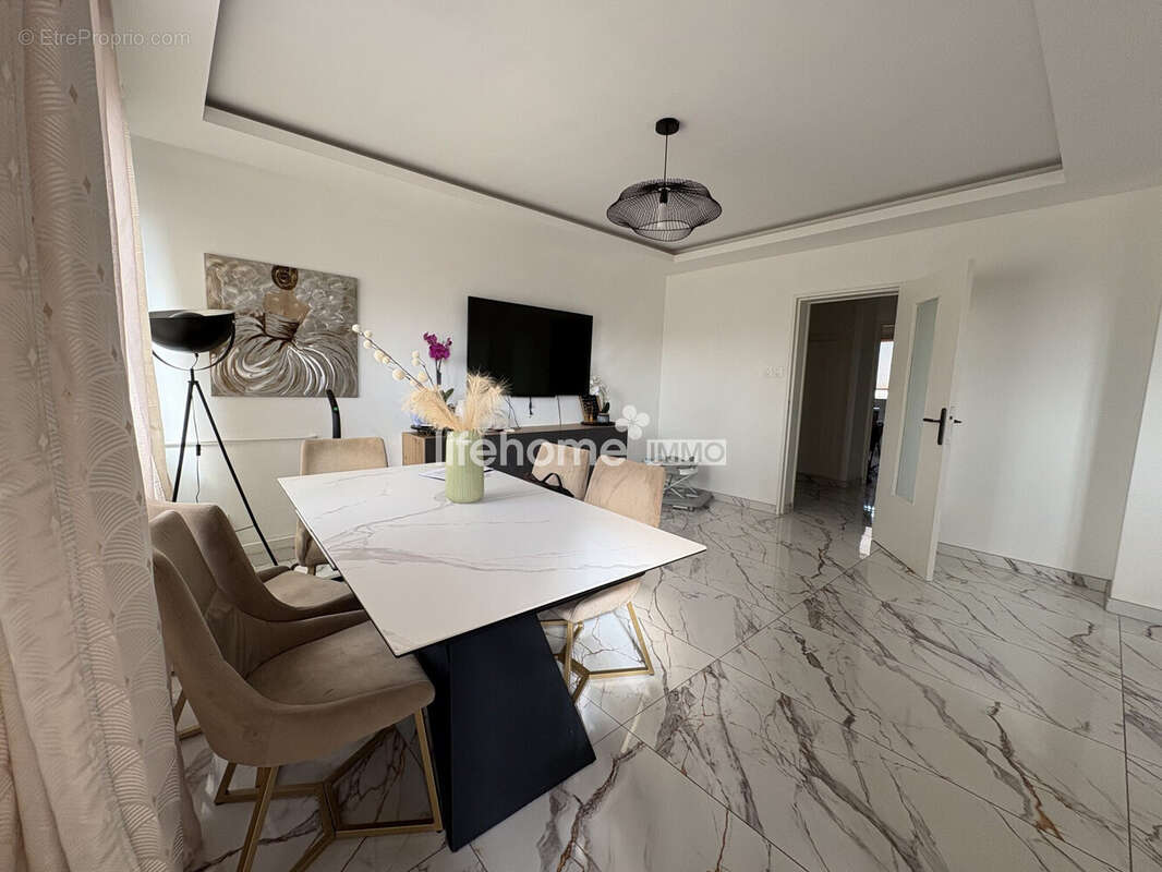 Appartement 97 m² à Ostwald  - photo 3