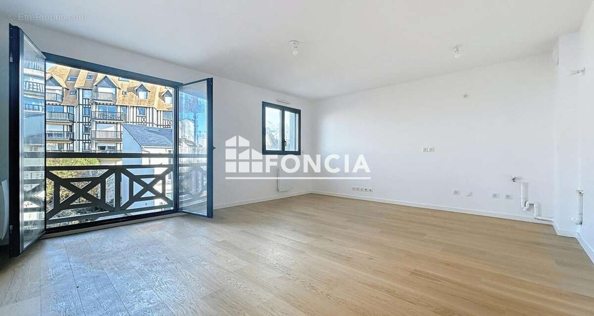 Appartement à DEAUVILLE