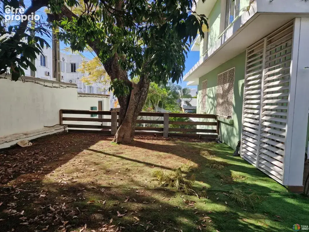 Appartement t4 rdc avec jardin privatif de 160m2 st-denis centre ville ile de la reunion - photo 2
