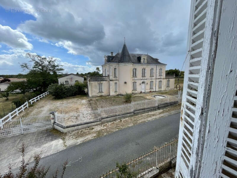 Maison à MOULIS-EN-MEDOC
