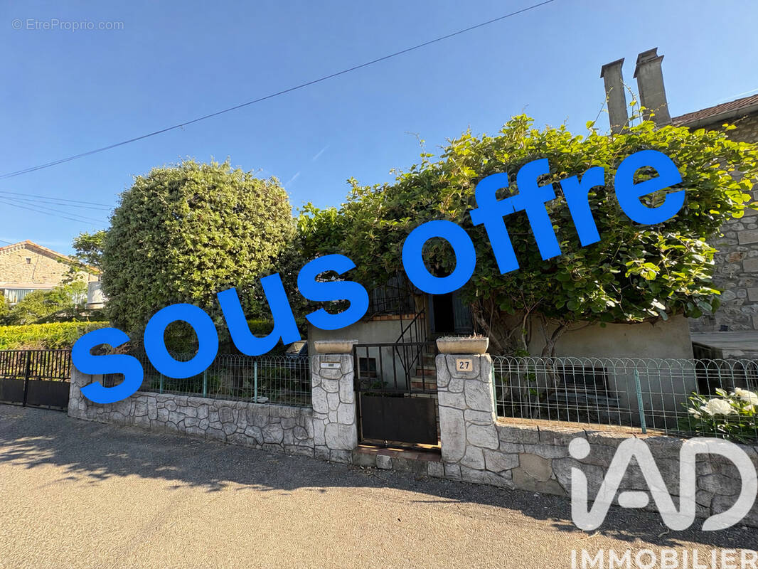 Photo 1 - Maison à LABEGUDE