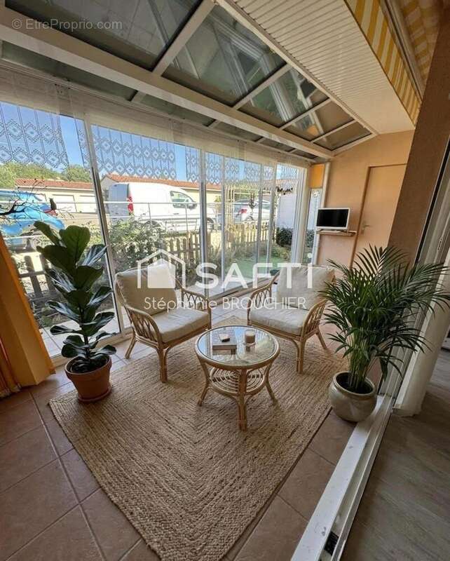 Maison 85 m² à Ruoms  - photo 2
