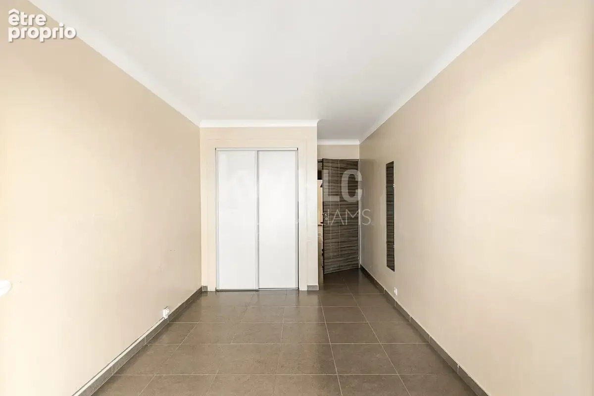 Appartement 3 pièces 65 m² à vendre à Antibes (06160) - photo 4