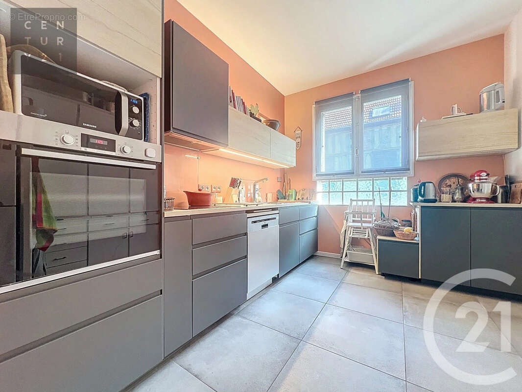 Maison 217 m² à Troyes  - photo 5