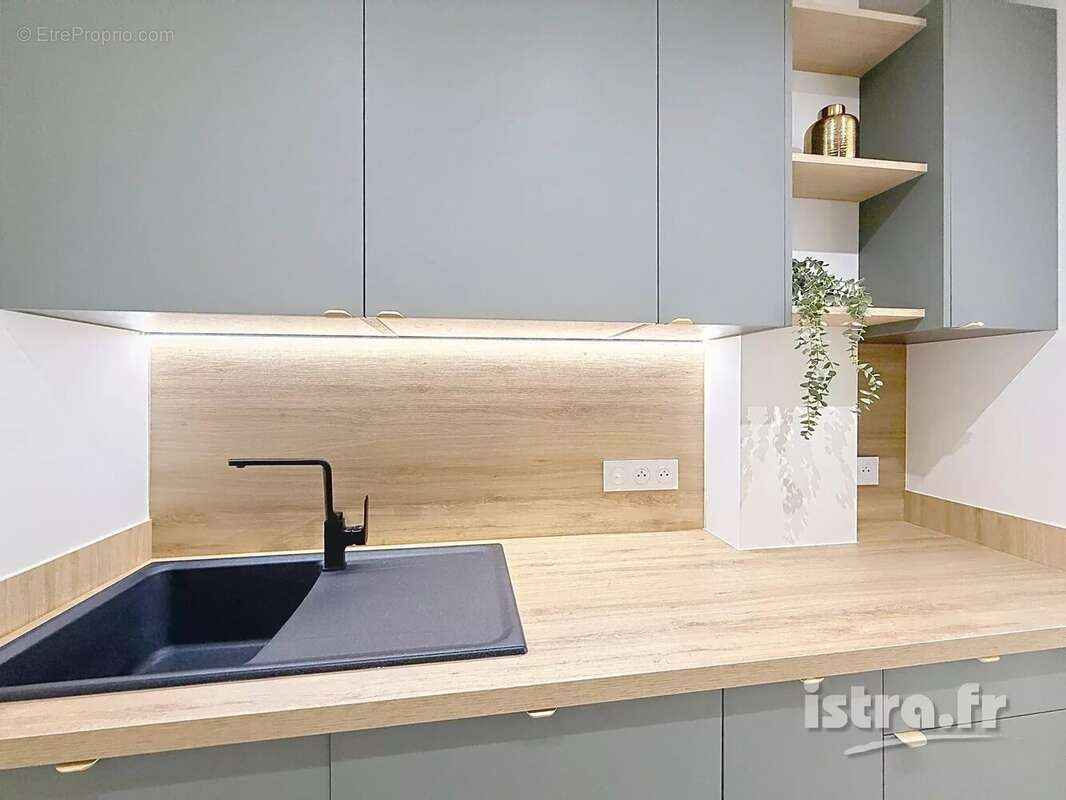 Nice Gambetta / Musiciens, 3 pièces rénové avec balcons - photo 6