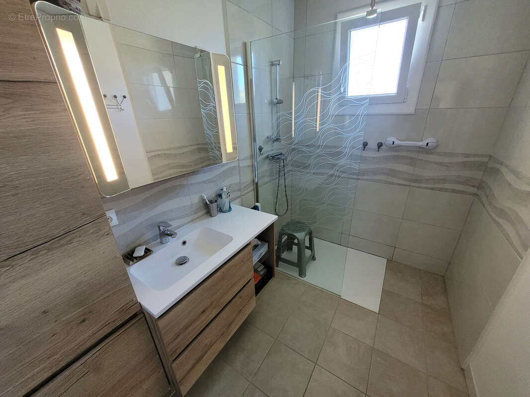 Maison à SAINTE-BAZEILLE