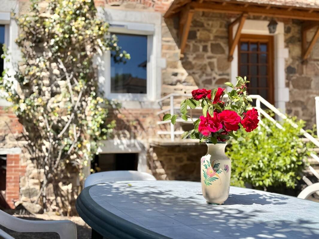 Maison à CHERIER