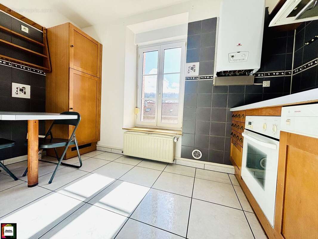 Appartement à LONGLAVILLE