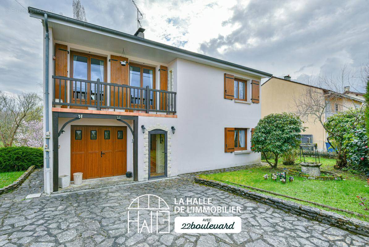 Maison à RILHAC-RANCON