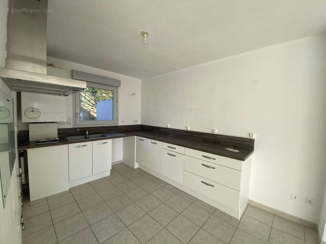 Appartement à JASSANS-RIOTTIER