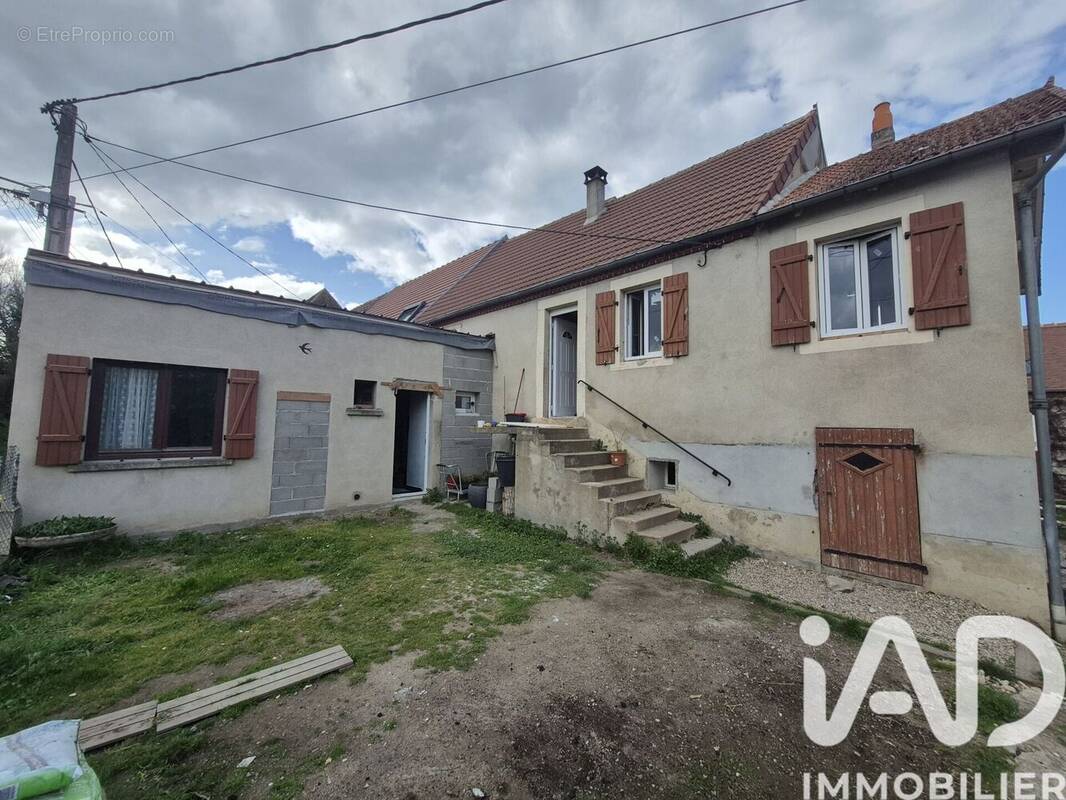 Photo 1 - Maison à HURIEL