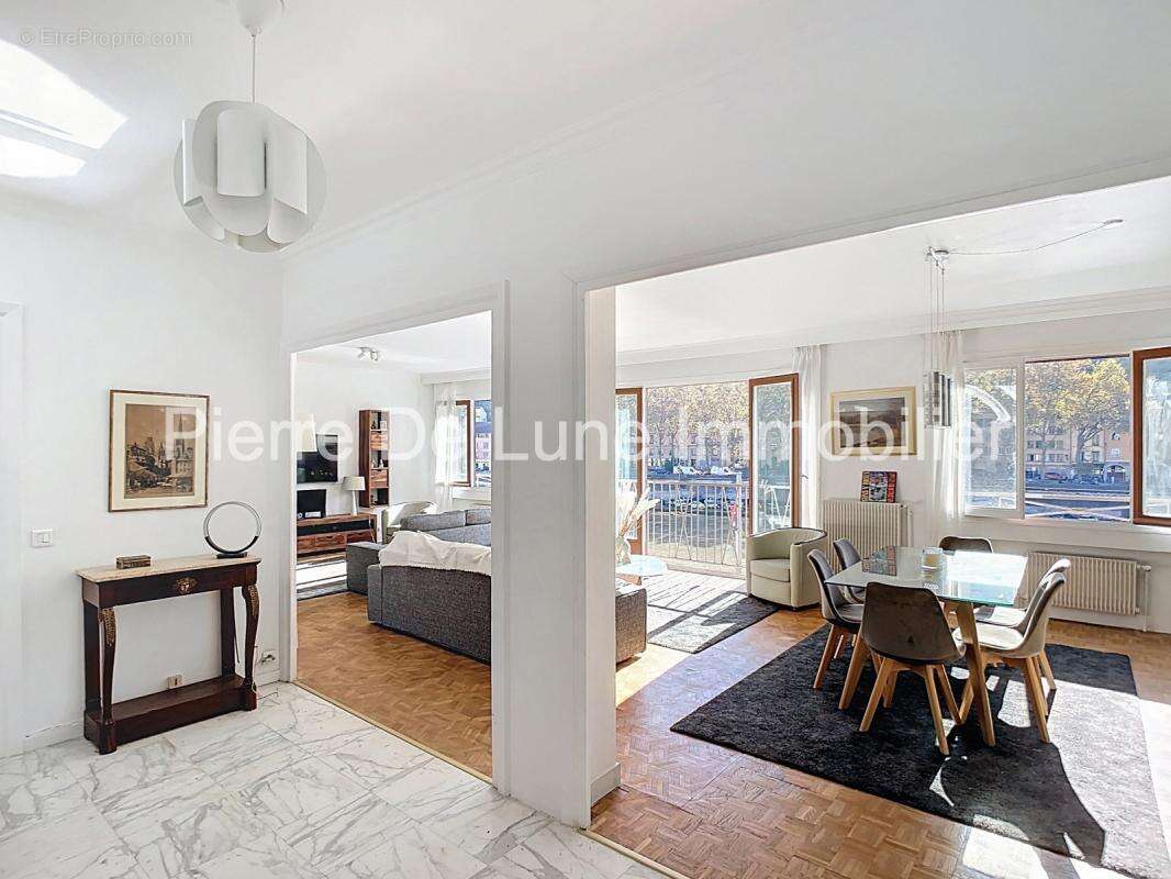 Appartement à LYON-1E