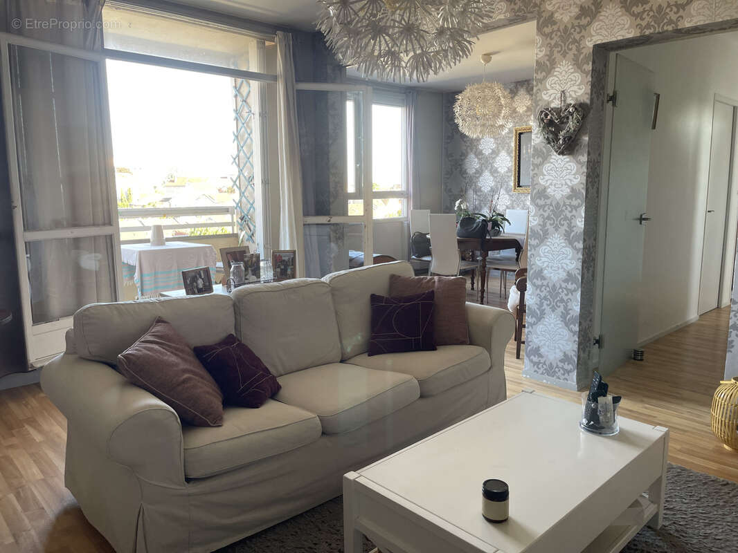 Limoges Appartement T5 avec garage et parkings - photo 7