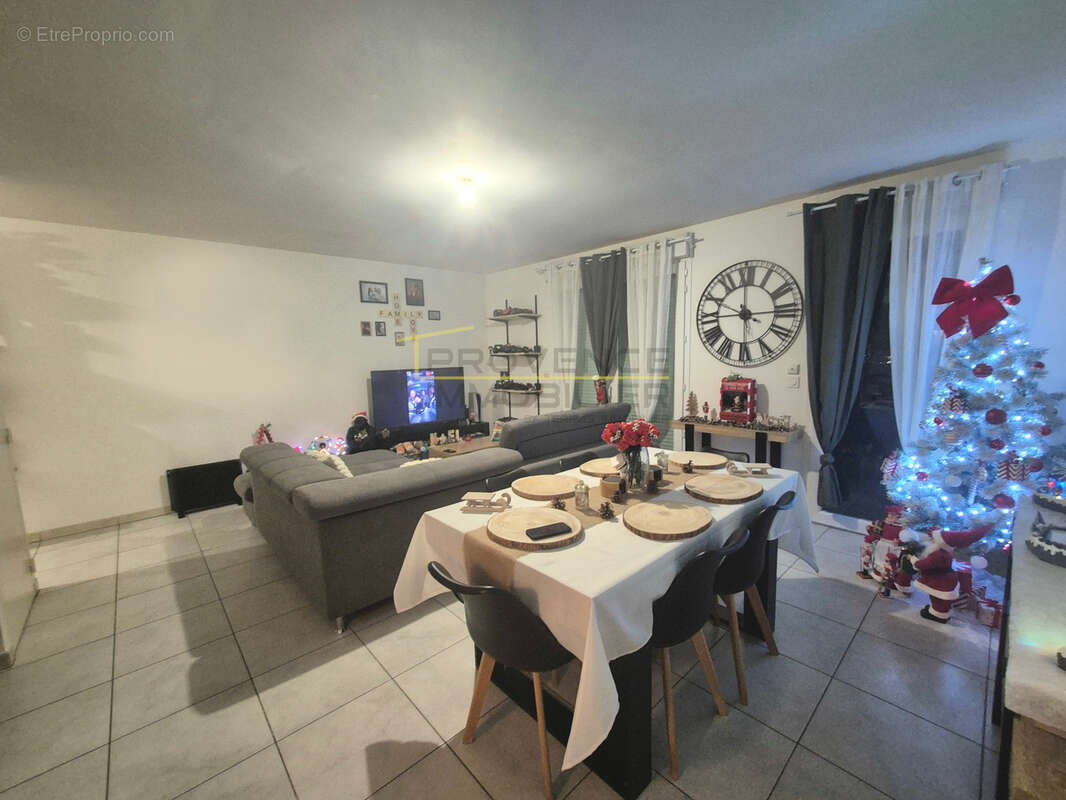 Appartement à MONTELIMAR