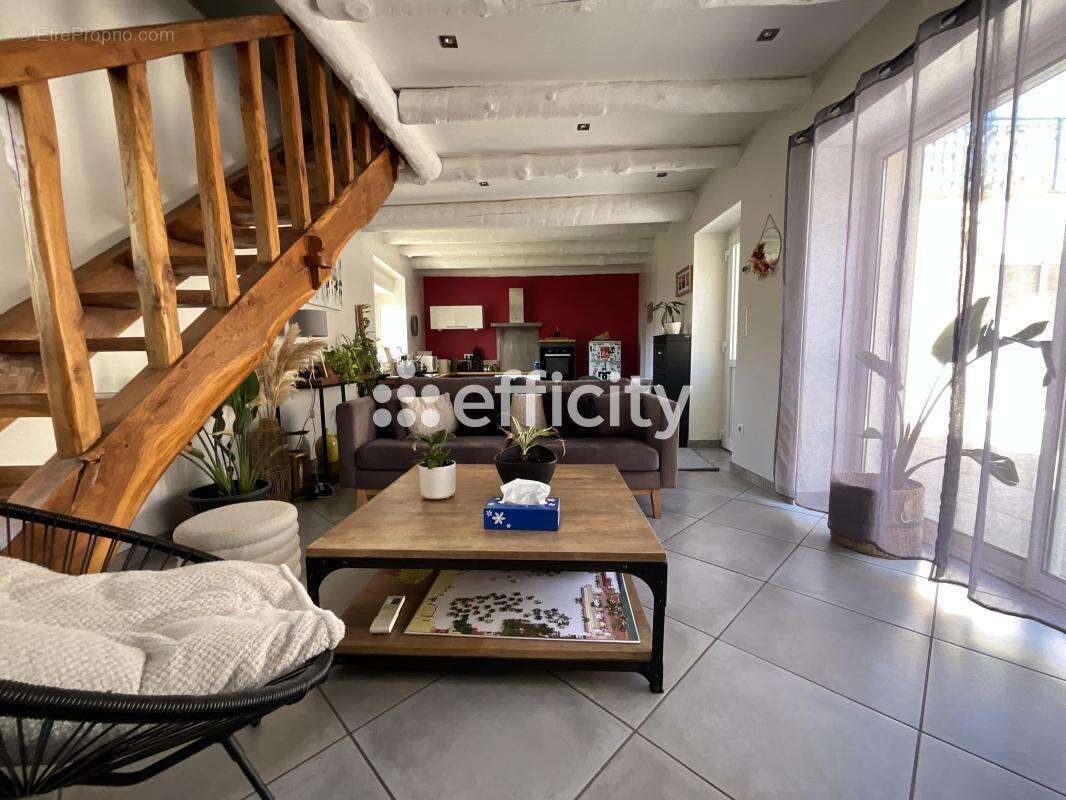 Maison 88 m² à Privas  - photo 6