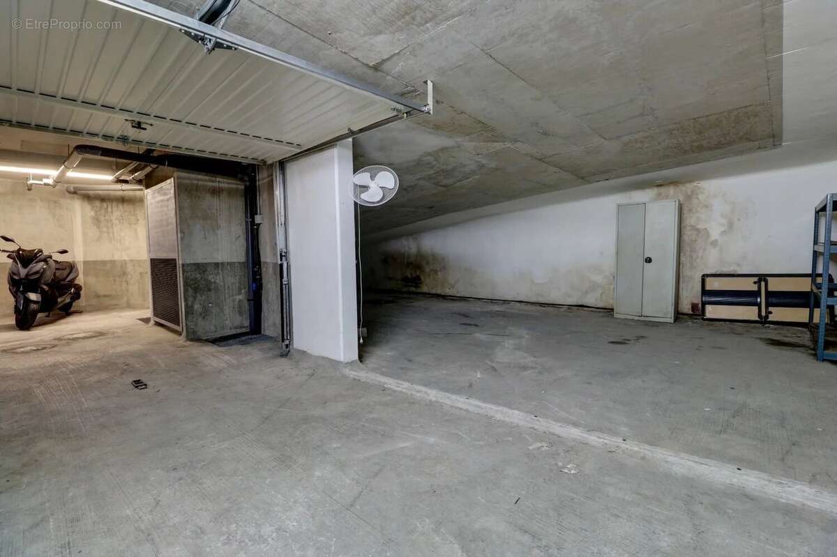 Garage fermé à vendre – Résidence Plaisance, Saint-Laurent-du-Var - photo 5
