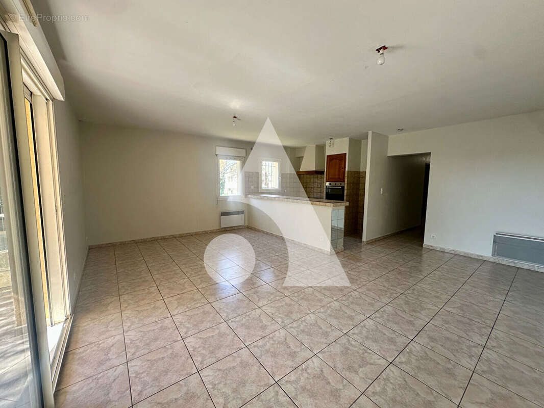 Appartement à PERTUIS