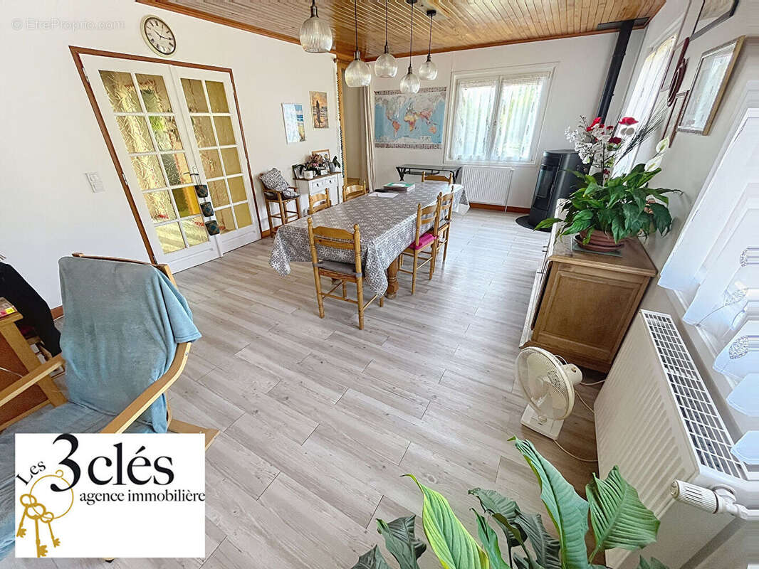 Maison à SAINT-BALDOPH