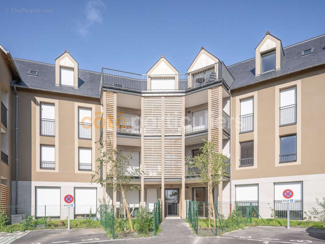 Châteauneuf D'Ille Et Vilaine Appartement de type 3, 62 m2. Terrasses et jardinets - photo 7