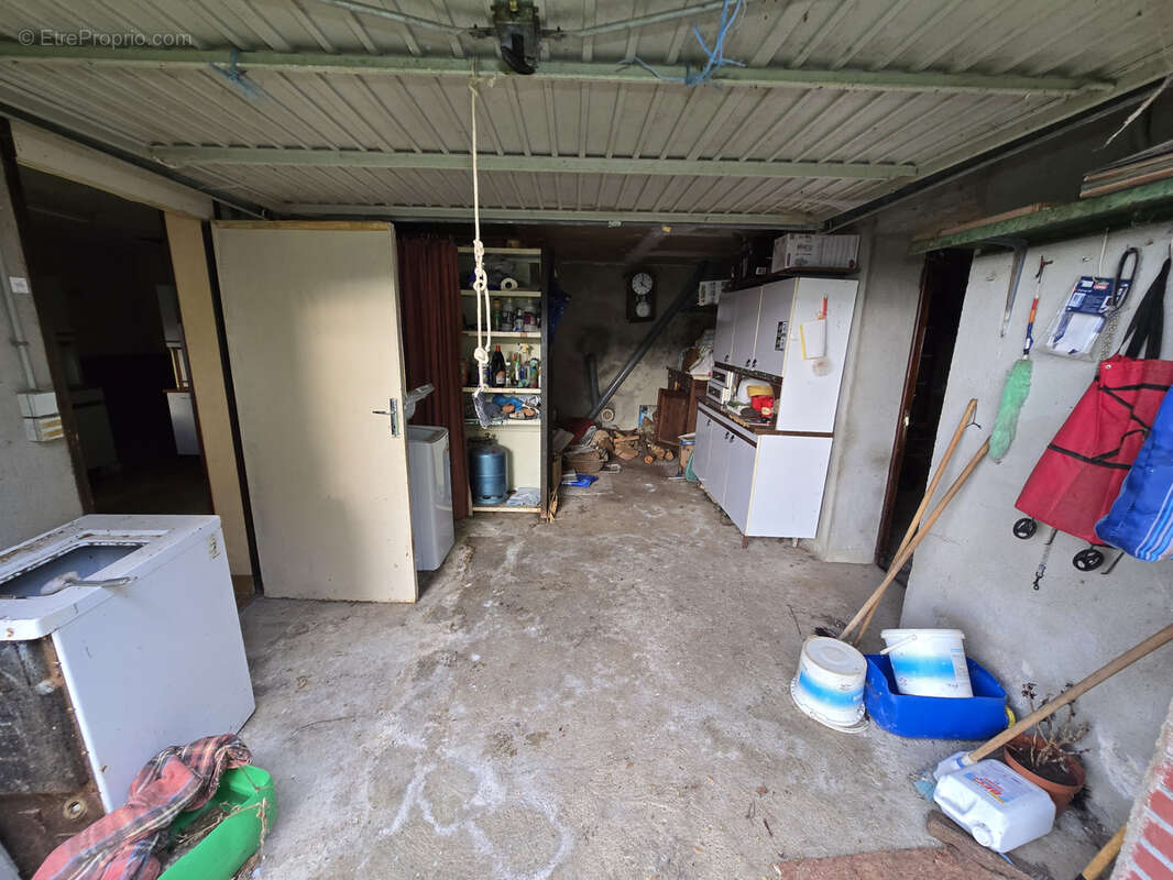 Maison à LA CHAPELLE-SAINT-LAURIAN