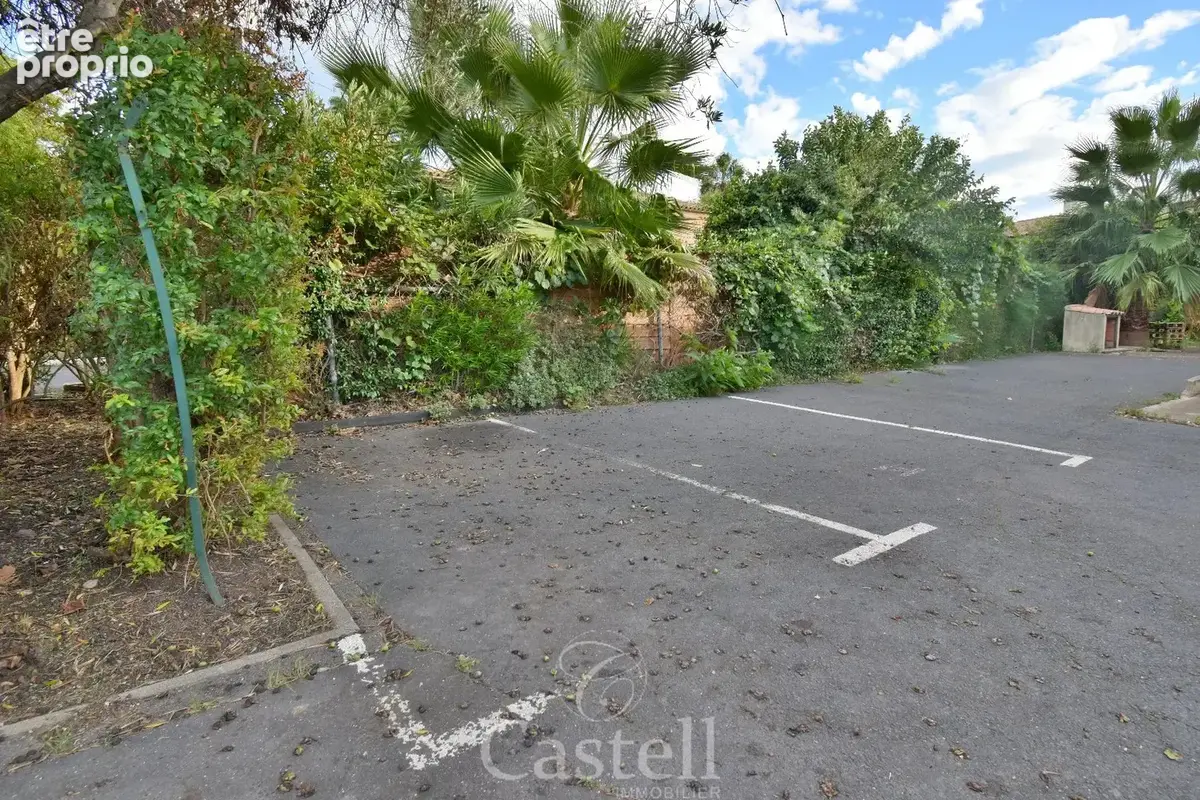 AGDE  Appartement T3 d'environ 71 m² avec balcon et 2 places de parking - photo 11