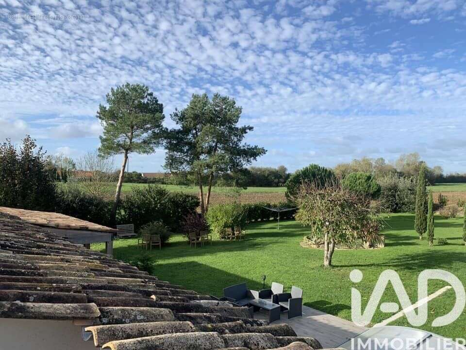 Photo 4 - Maison à LE GUA