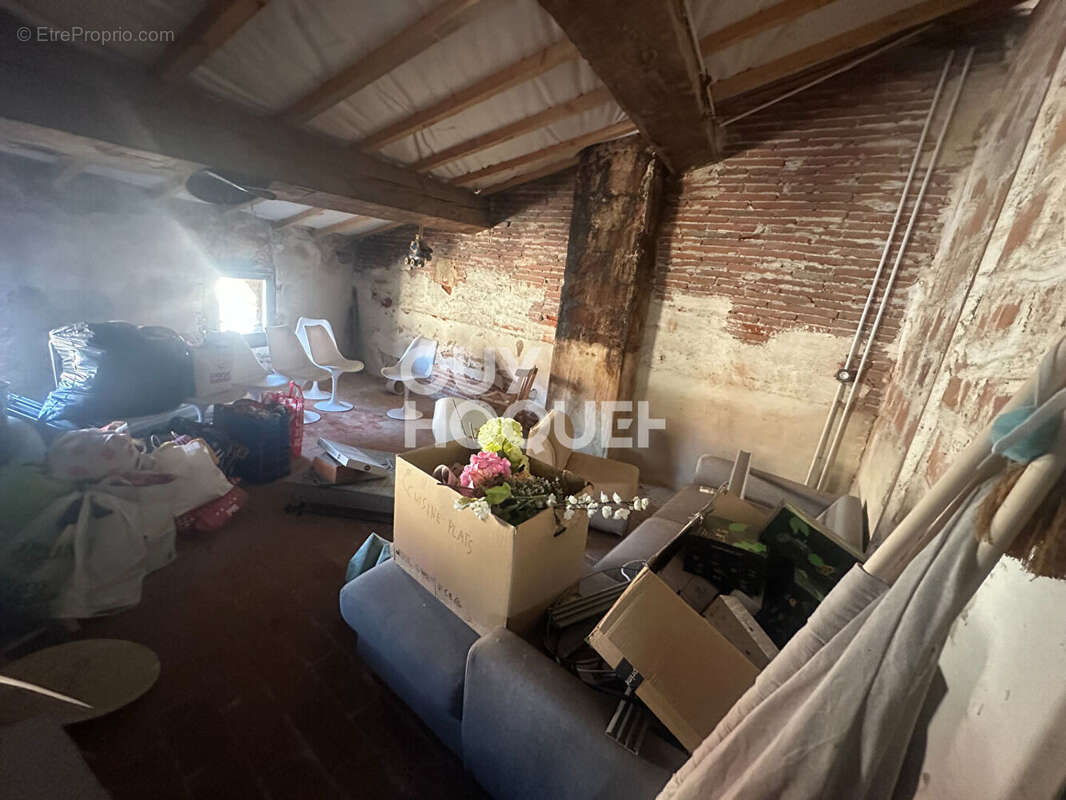 Commerce à SAINT-CYPRIEN