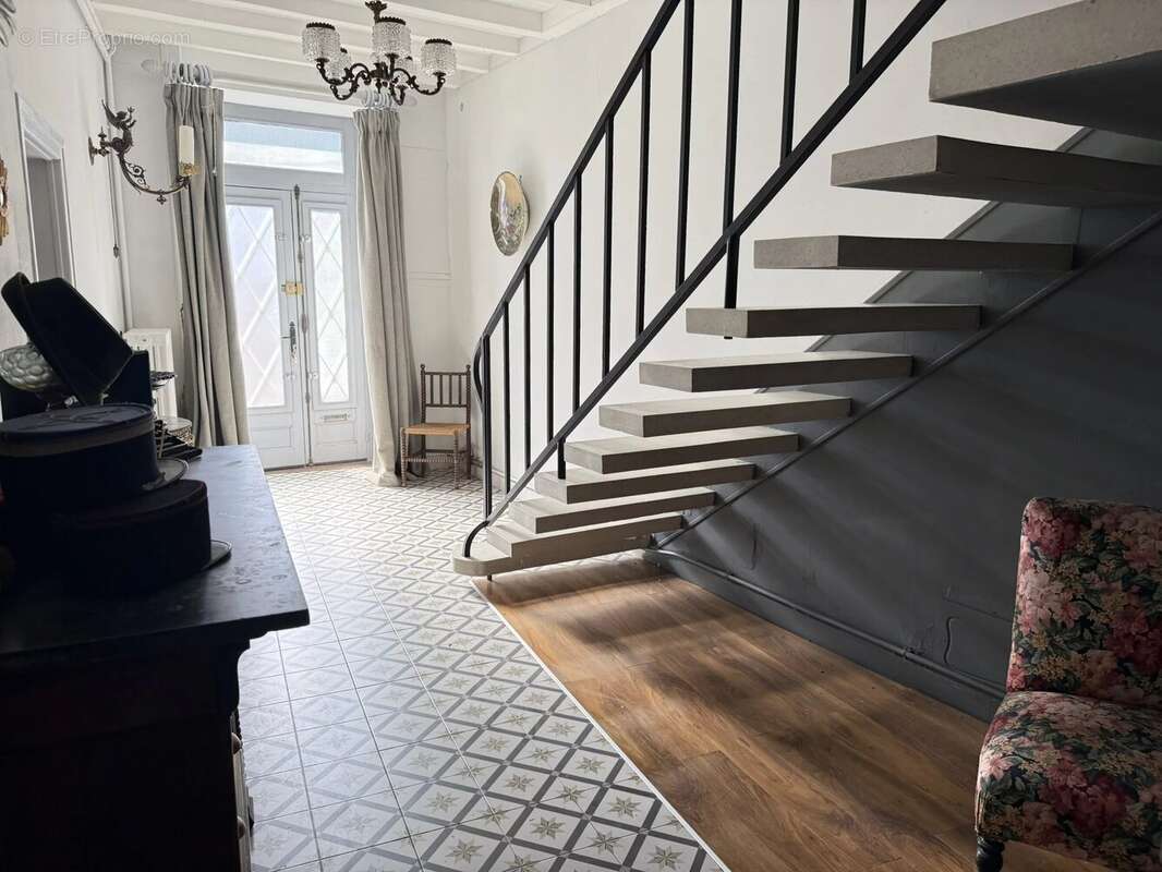 Maison de village avec 3 chambres - photo 7