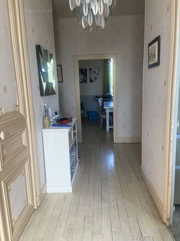 Le creusot - quartier croix menee - appartement en duplex - photo 3