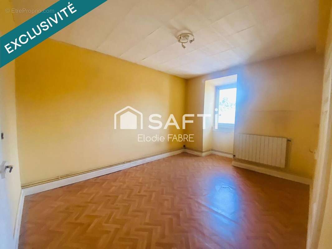 Photo 2 - Appartement à VITRY-SUR-ORNE
