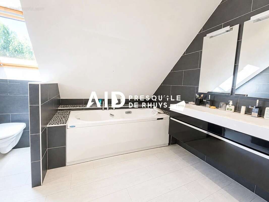 Le Tour du Parc - Maison contemporaine - À deux pas de la mer, dans un cadre privilégié - photo 9