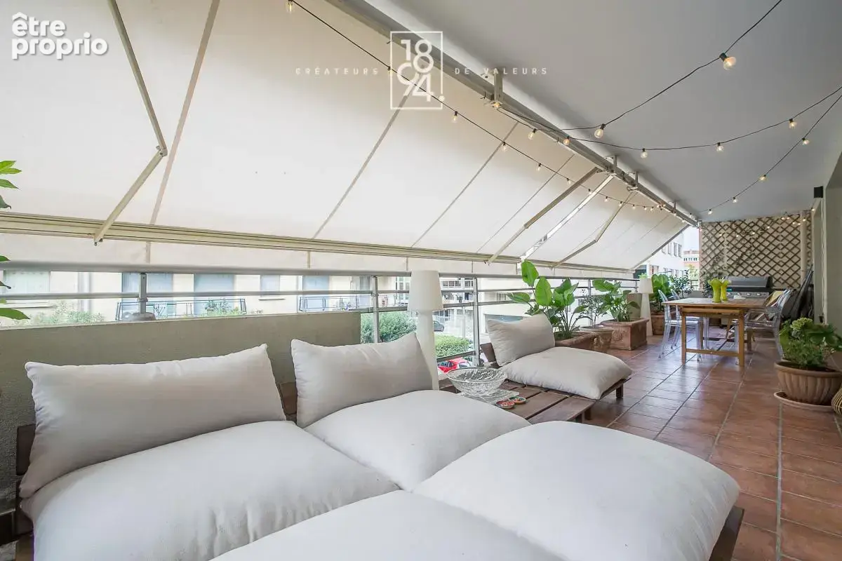 Superbe T4 de 120 m² avec terrasse et double Box - Carré d’Or - photo 15