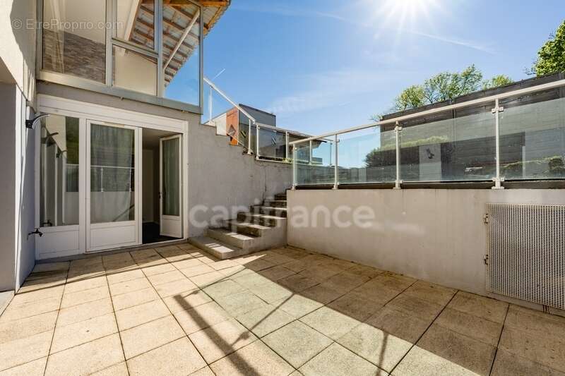 Appartement à DIVONNE-LES-BAINS