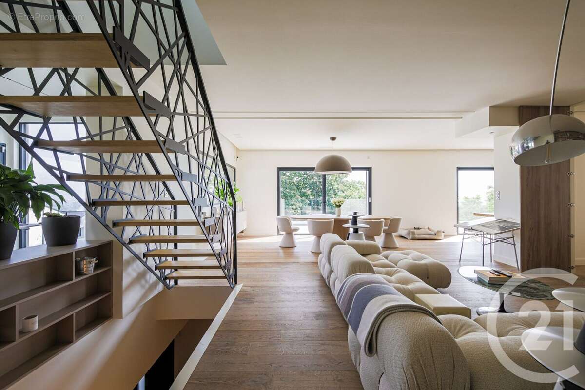 Maison à SAINT-MARTIN-LE-VINOUX