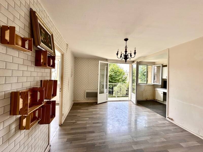 Appartement à MARSEILLE-8E