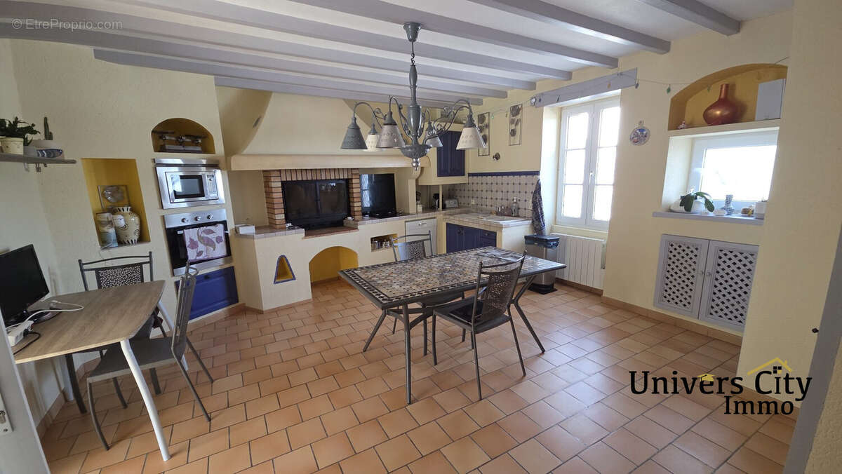 Maison à LEGE