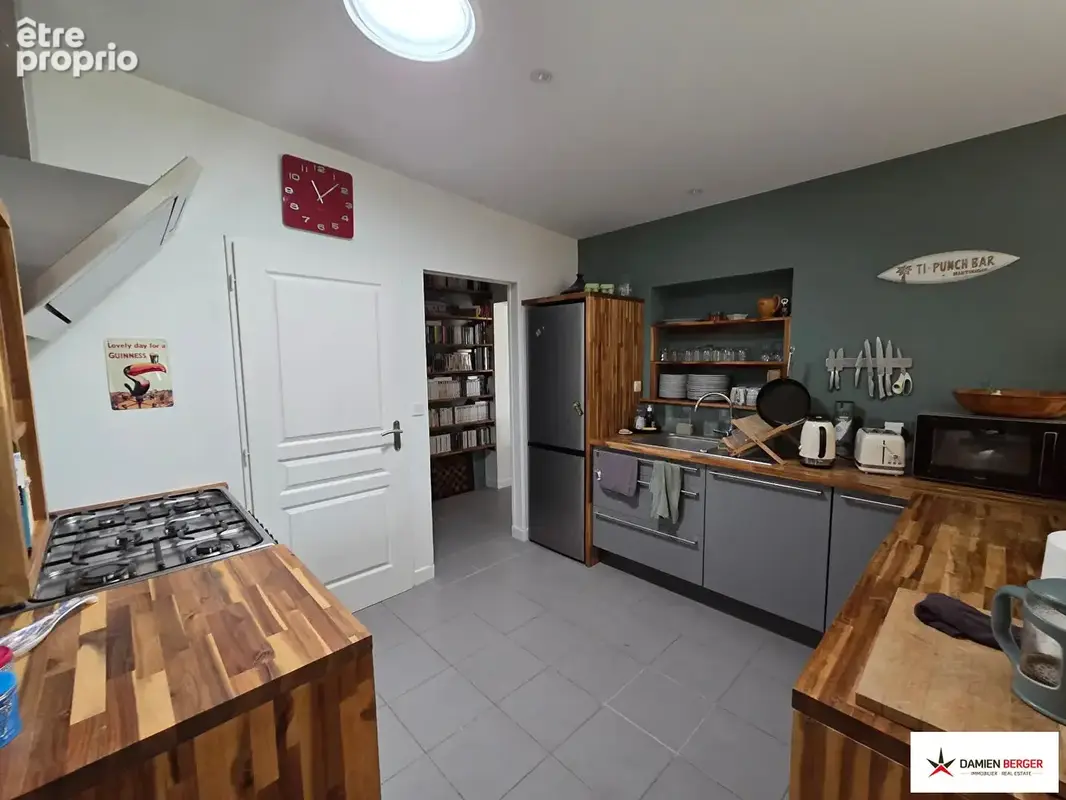Maison de plain-pied proche Dompierre sur Mer. - photo 5