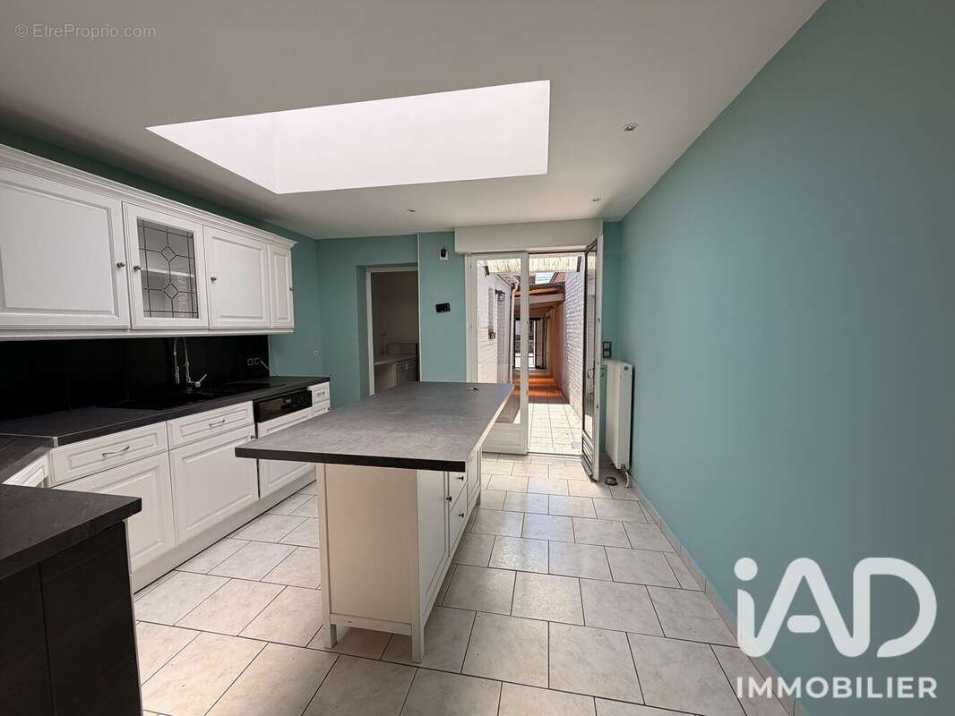 Maison 101 m² à Carvin  - photo 6