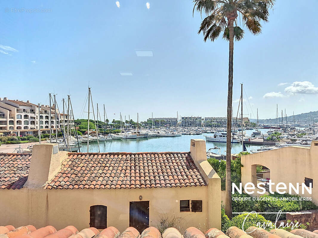 Appartement à COGOLIN