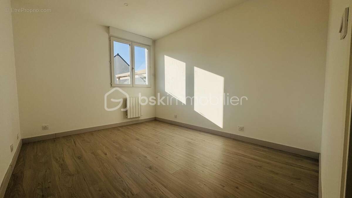 Maison à LA VICOMTE-SUR-RANCE